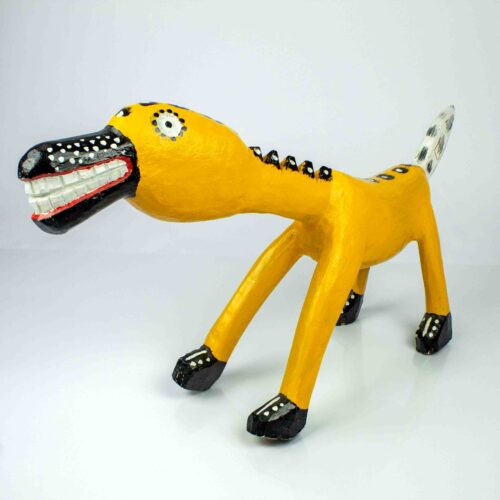 Cachorro amarelo de Geovane Cardoso